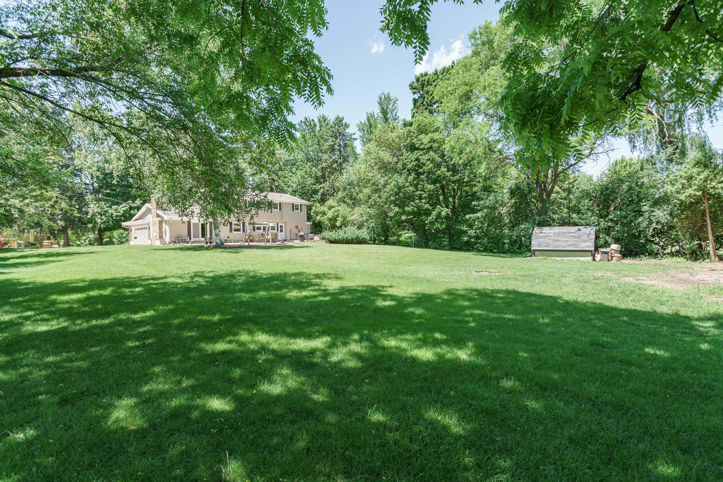 5600 South Kurtz Road Hales Corners, WI 53130 - Photo 6 of 59 7