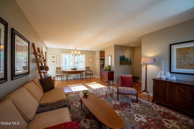 $419,900 | 481 Huron Road, Bethlehem, NY 12054