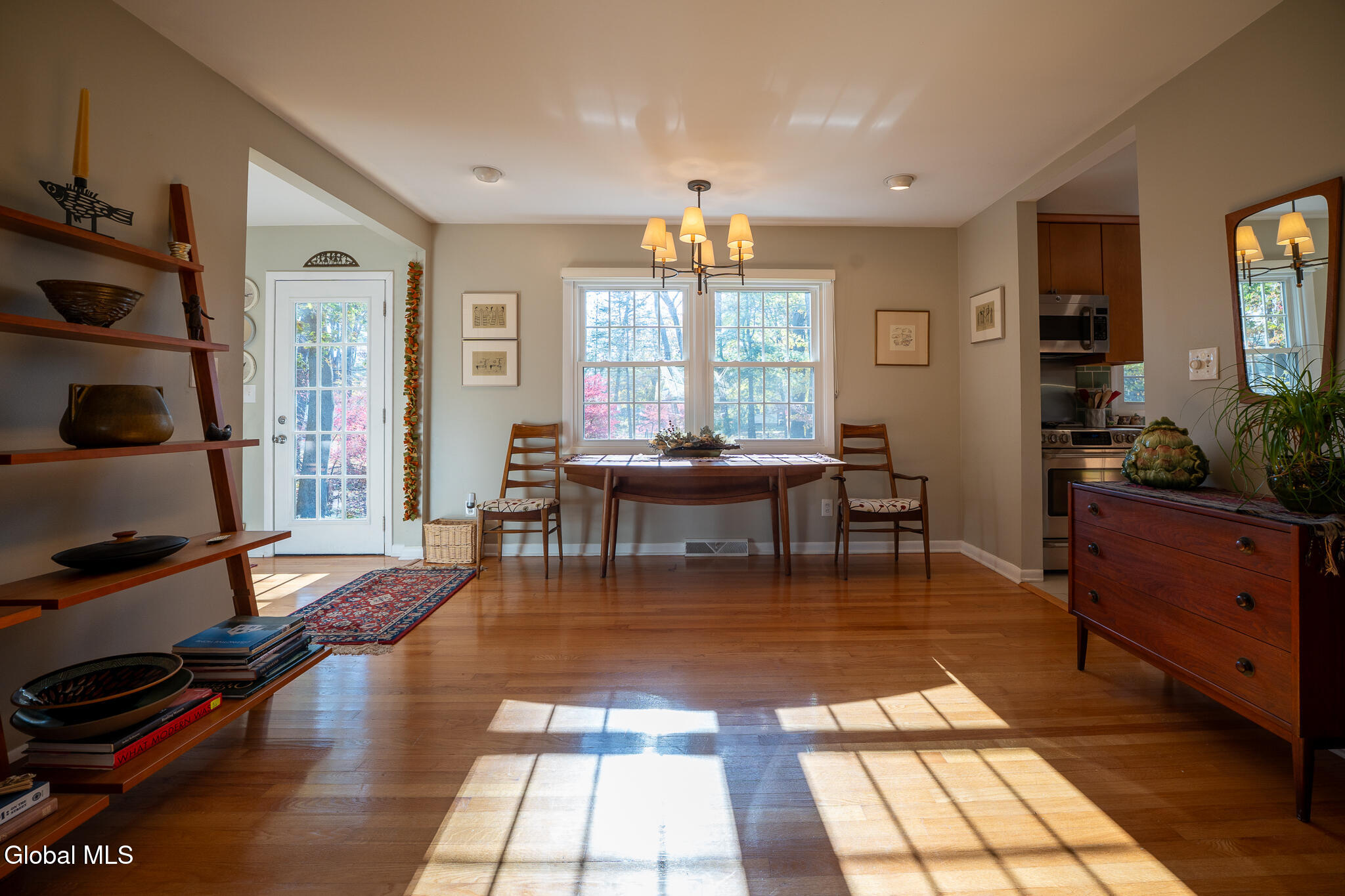 481 Huron Road Bethlehem, NY 12054 - Photo 10 of 41 13