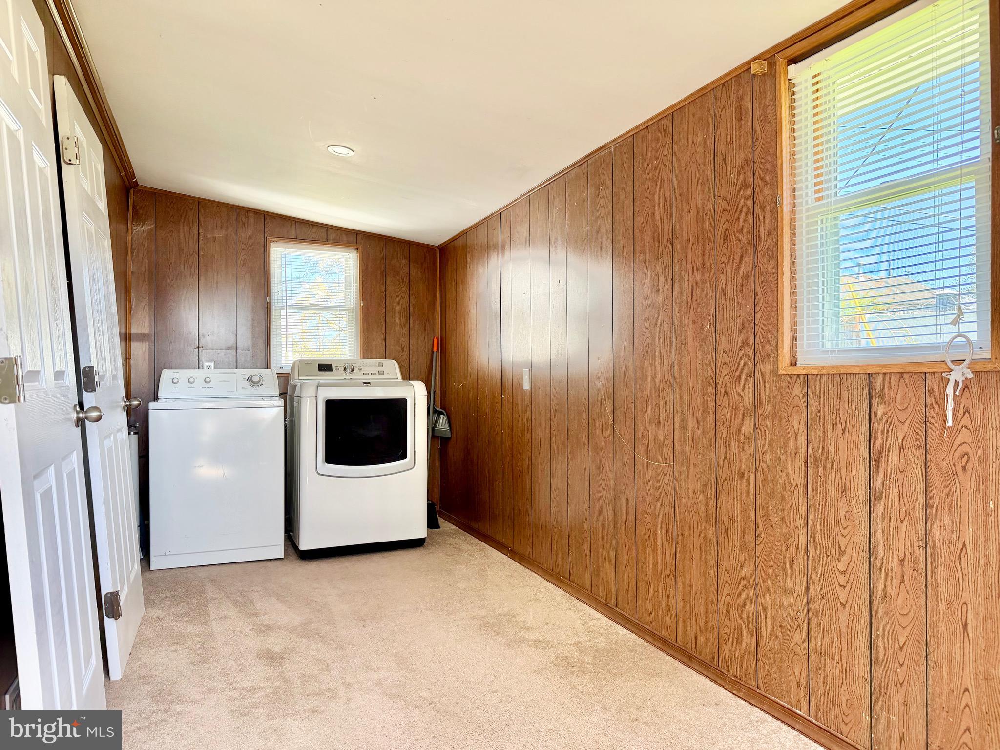 557 Compass Road East Middle River, MD 21220 - Photo 20 of 27 Laundry Room