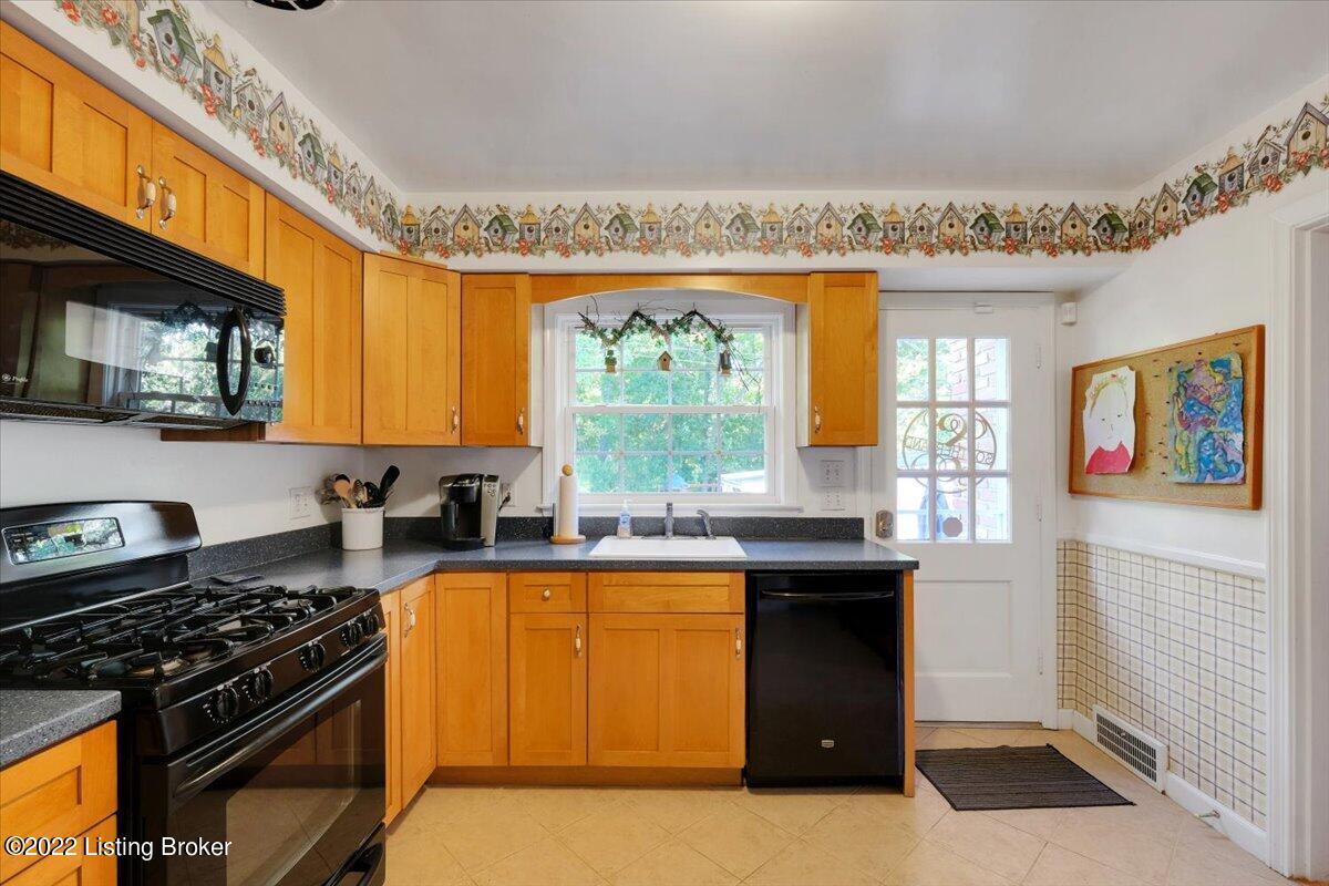 4621 Beaver Road Louisville, KY 40207 - Photo 18 of 50 25-4621 Beaver Rd-124