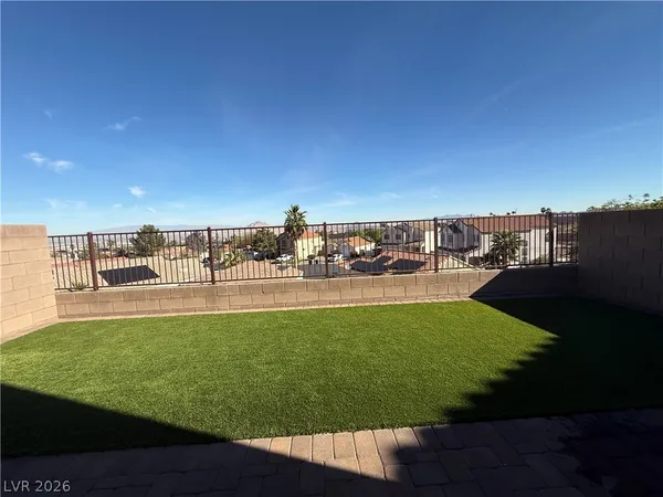 $2,000 | 312 Quail Dove Avenue, Henderson, NV 89012