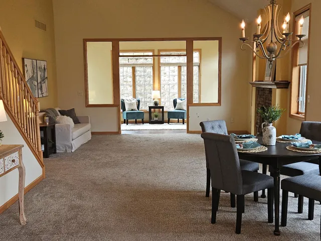 $375,000 | 13954 Shoreside Circle, Savage, MN 55378