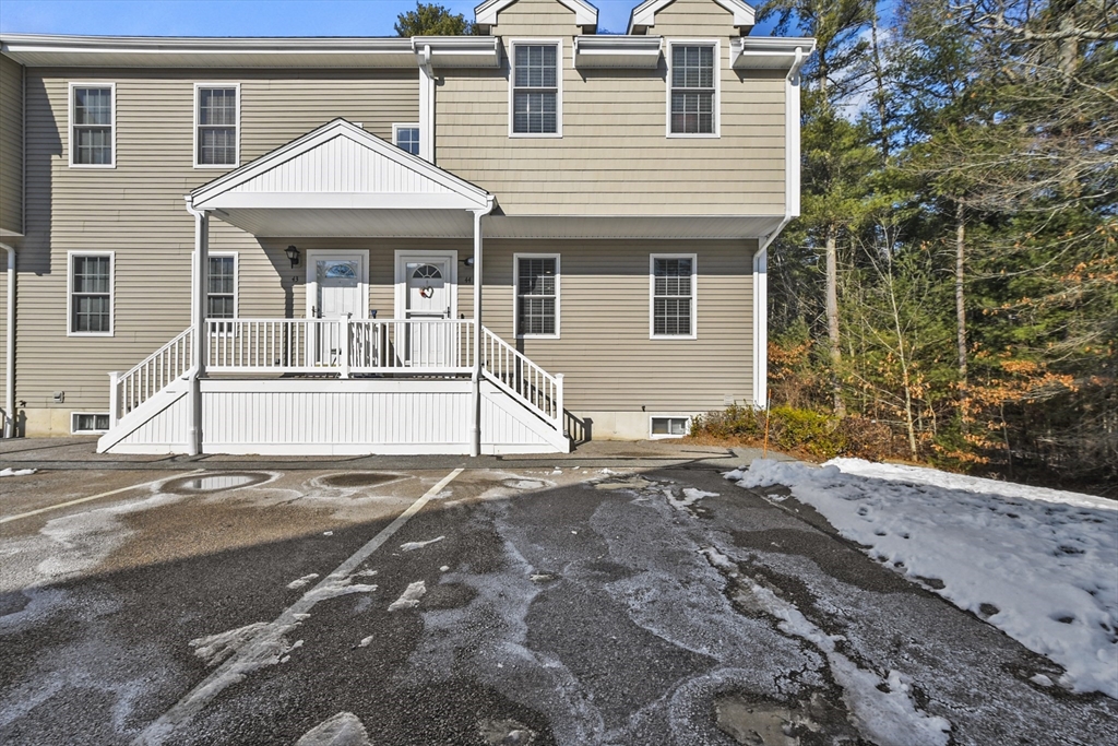 44 Pine Ridge Way, Unit 44 Middleboro, MA 02346 - Photo 1 of 37 Gallery Image 1