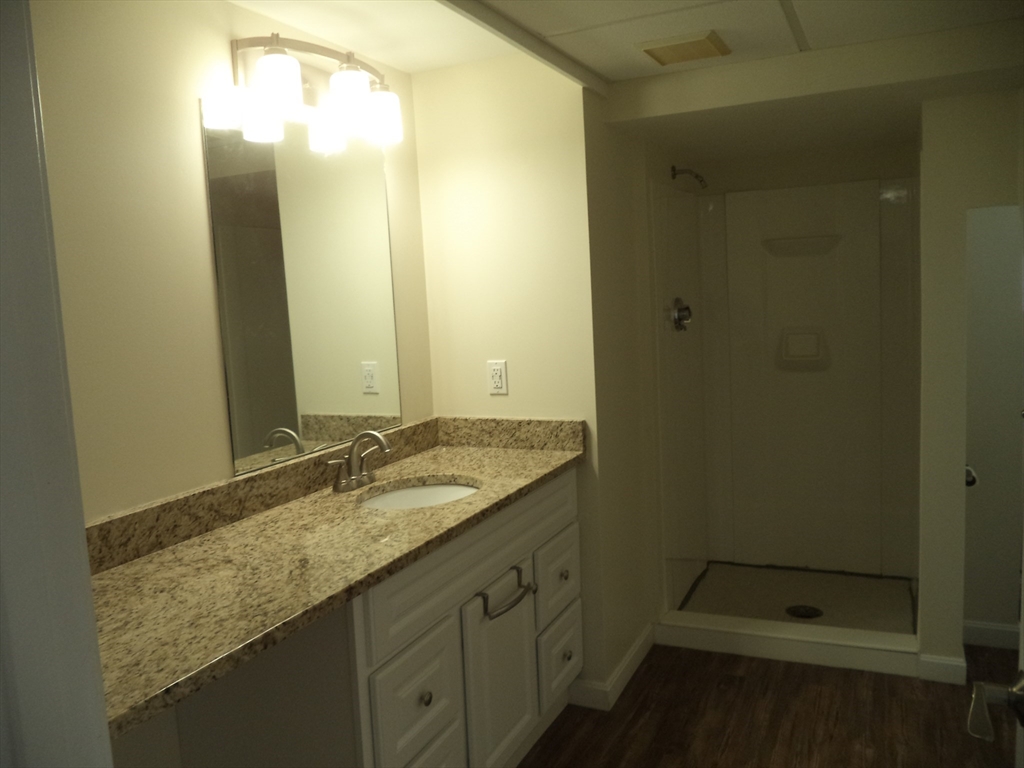 387 Main Street, Unit 1 Salem, NH 03079 - Photo 4 of 11