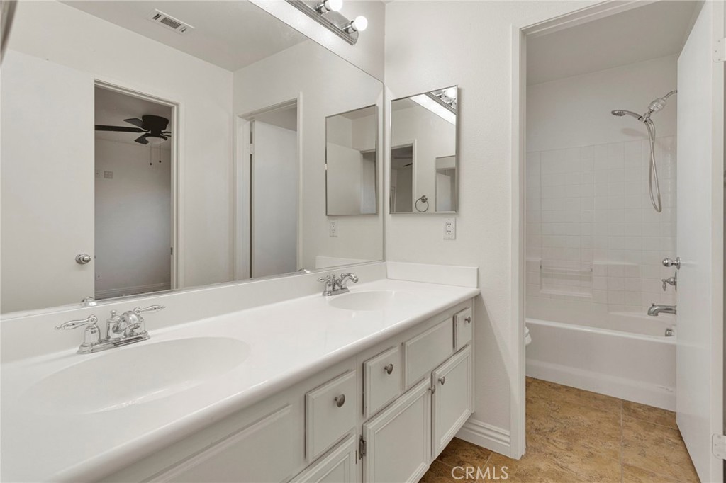 13653 Cobalt Road Victorville, CA 92392 - Photo 32 of 53