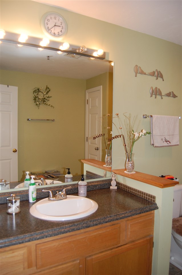 45 Bridle Path Dover, NH 03820 - Photo 17 of 27