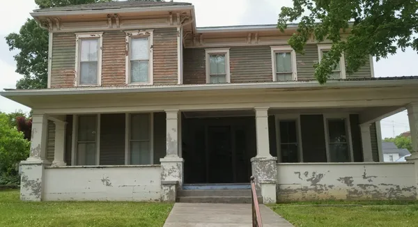 $339,900 | 1903 South Main Street, Hopkinsville, KY 42240