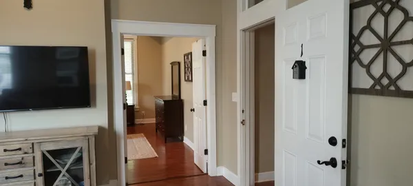 $339,900 | 1903 South Main Street, Hopkinsville, KY 42240