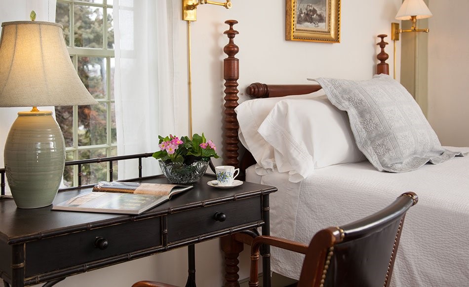 37 Marsh Street Newport, RI 02840 - Photo 14 of 26