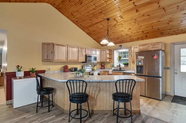 $469,000 | 10 Ash Lane, Eden, VT 05652