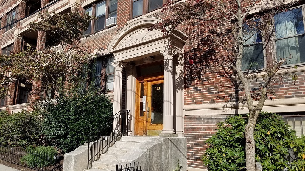 153 Strathmore Road, Unit 10 Boston, MA 02135 - Photo 13 of 14 Gallery Image 13