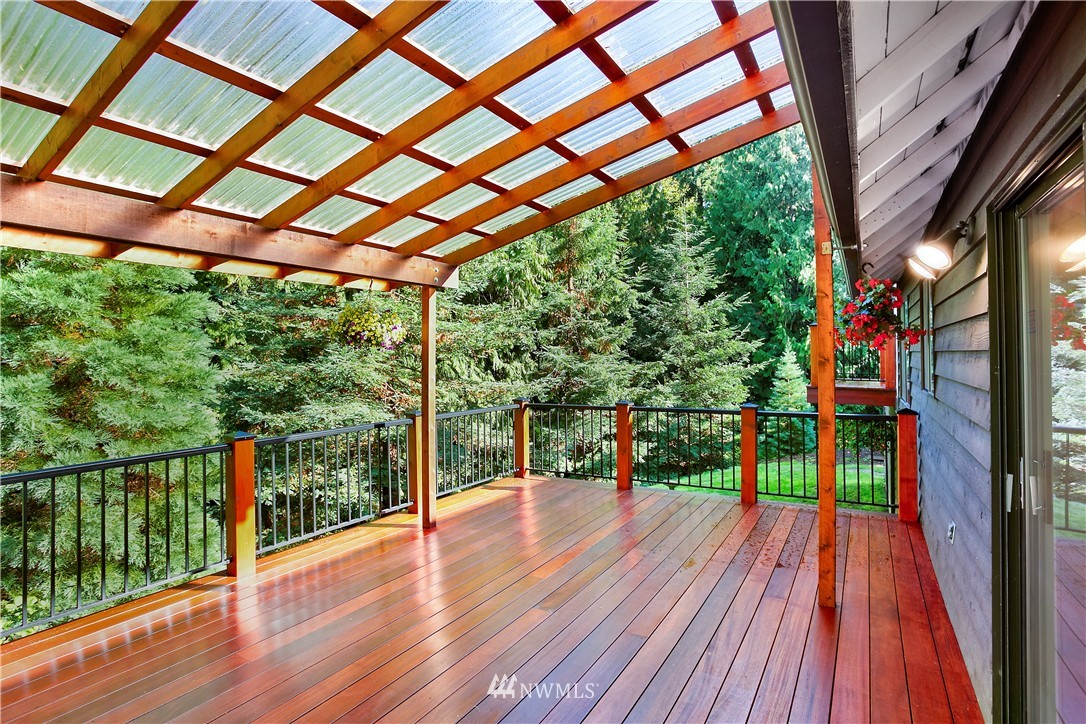 17130 Gravenstein Road Bothell, WA 98012 - Photo 17 of 20