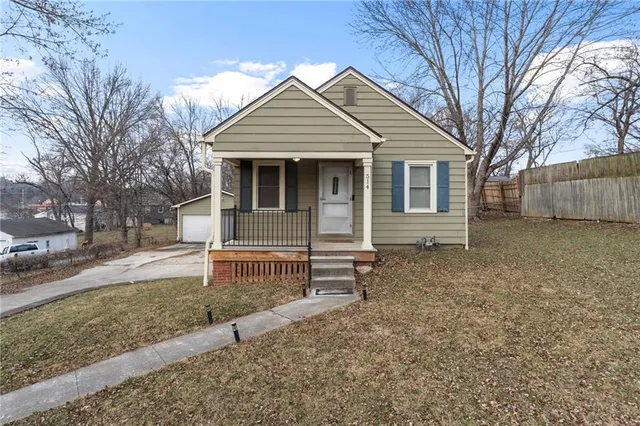 $219,000 | 514 Northeast 41st Street, Kansas City, MO 64116