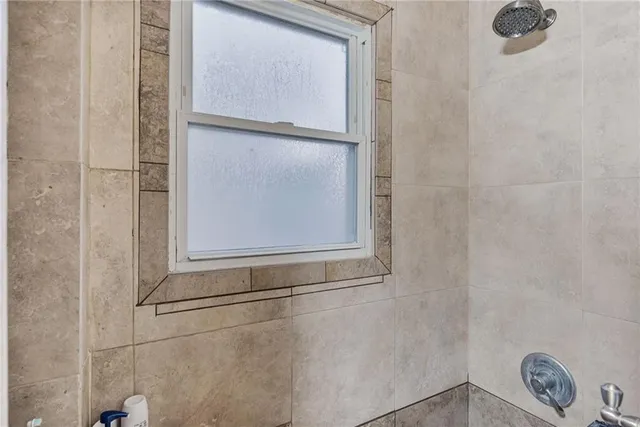 $219,000 | 514 Northeast 41st Street, Kansas City, MO 64116