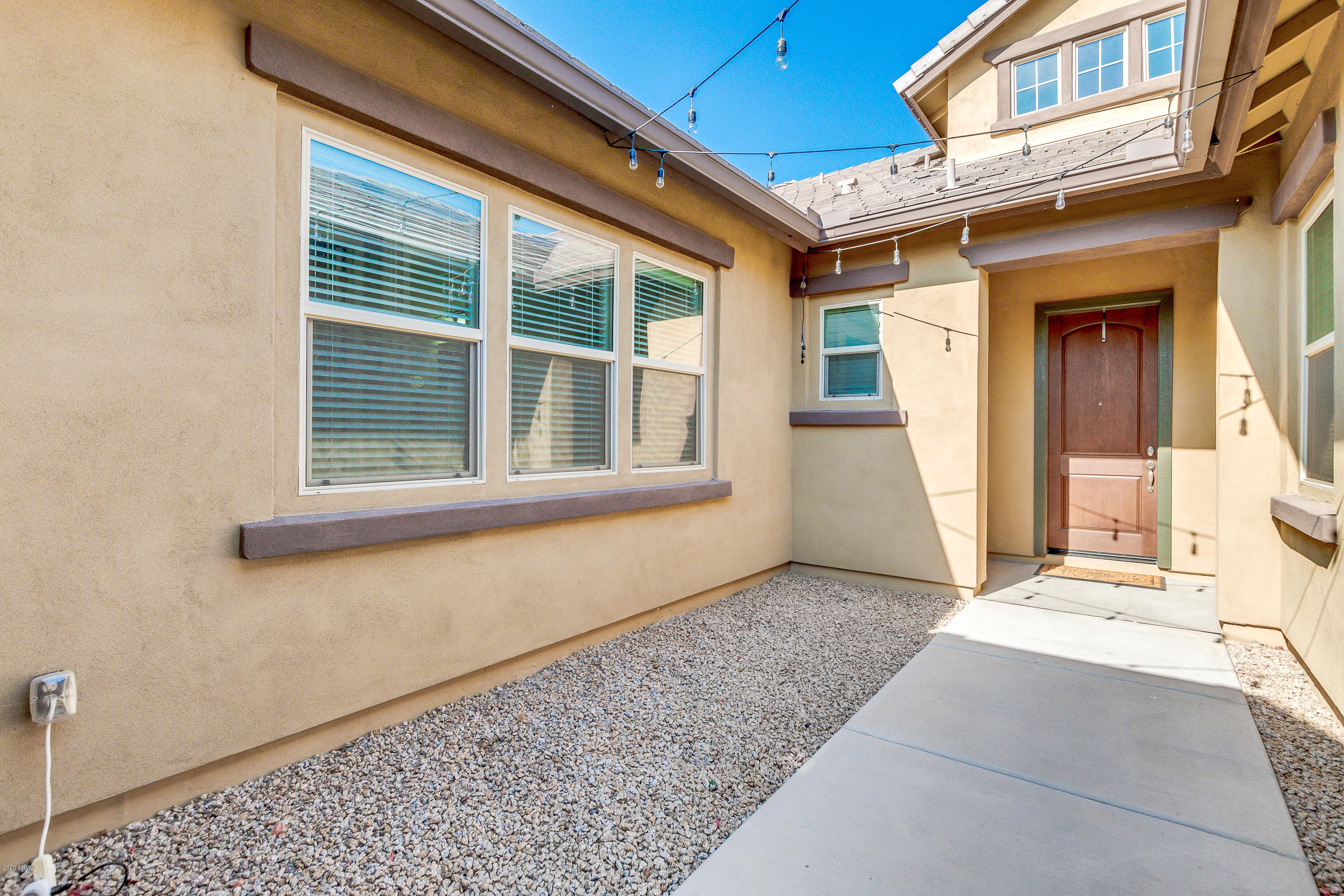 19708 Walnut Road Queen Creek, AZ 85142 - Photo 4 of 53 04-Walnut