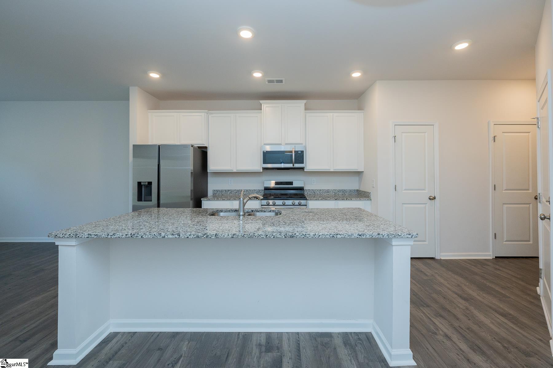 309 Highline Trail Greenville, SC 29607 - Photo 5 of 24 Gallery Image 5