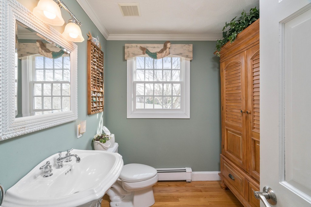 577 Bay Road Duxbury, MA 02332 - Photo 27 of 30 Gallery Image 27