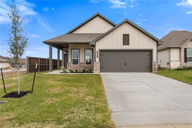 a view of a house with a swimming pool