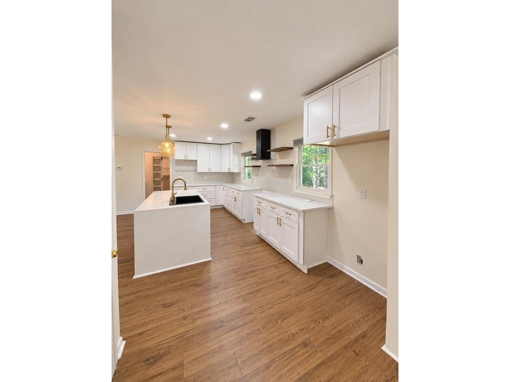 1558 Alverado Way Decatur, GA 30032 - Photo 19 of 52 Gallery Image 19