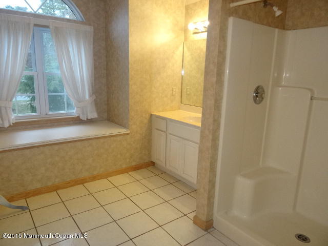 180 Bowsprit Road Manahawkin, NJ 08050 - Photo 12 of 23 12