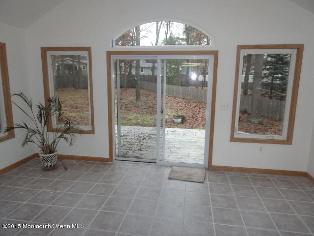 180 Bowsprit Road Manahawkin, NJ 08050 - Photo 17 of 23 17
