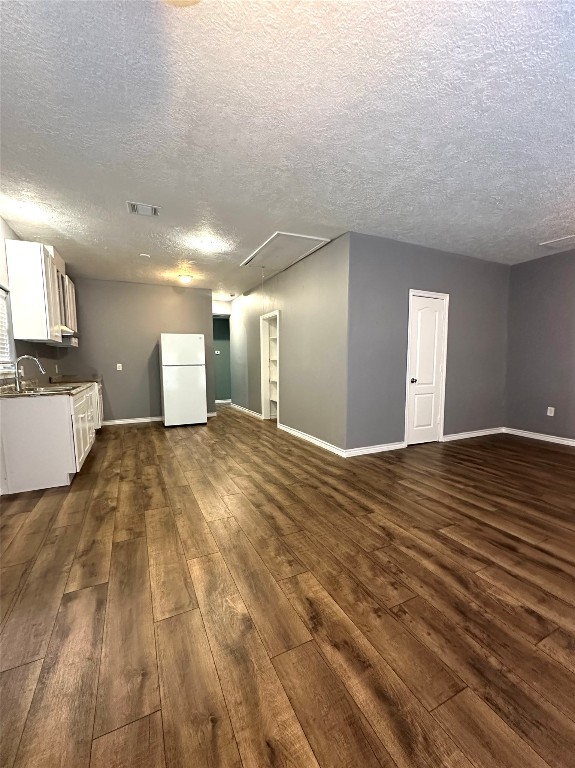 8611 Findlay Street Houston, TX 77017 - Photo 2 of 18 a view of a livingroom with kitchen and furniture