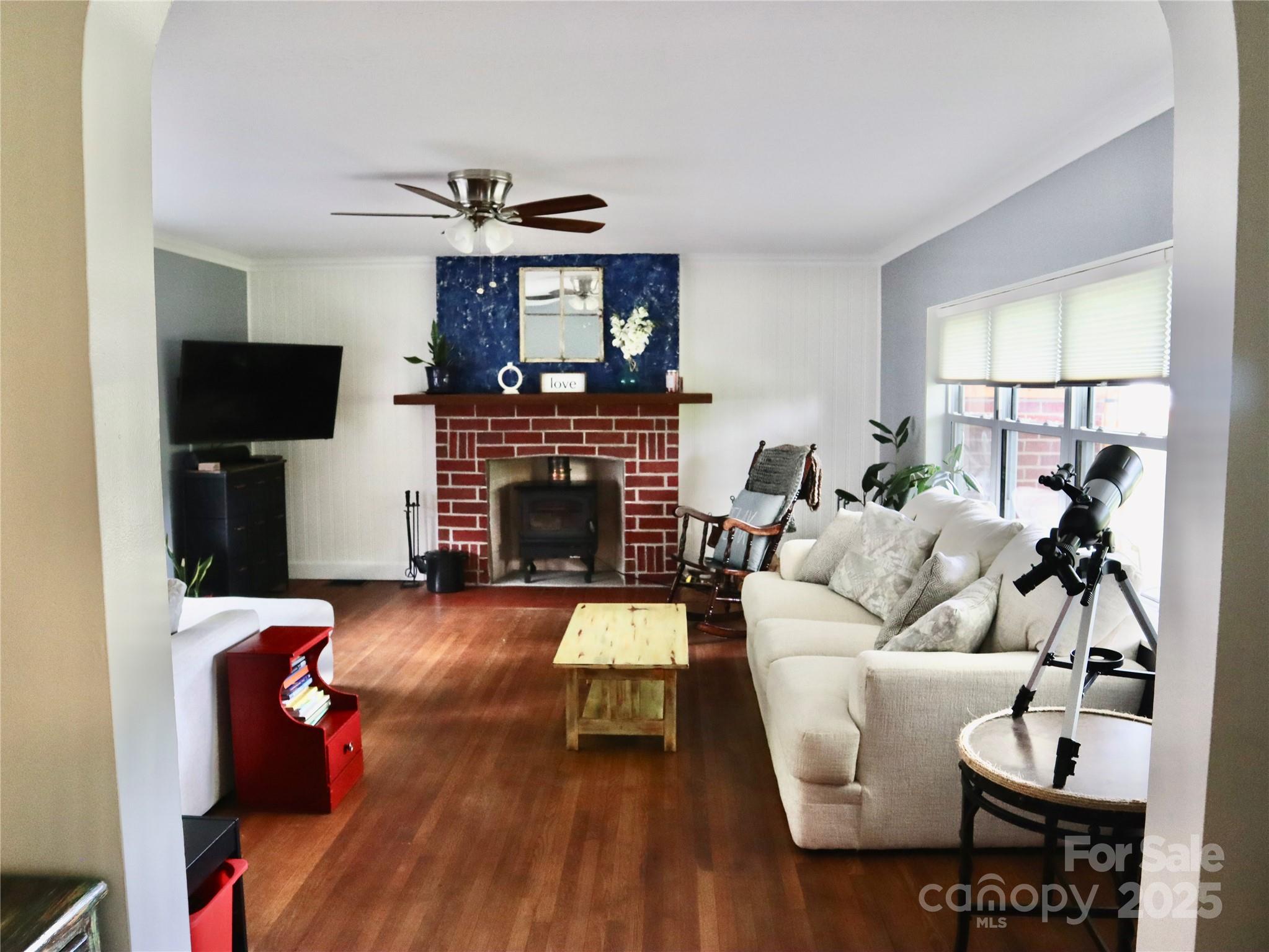 53 Windy Ridge Burnsville, NC 28714 - Photo 3 of 31 Gallery Image 3