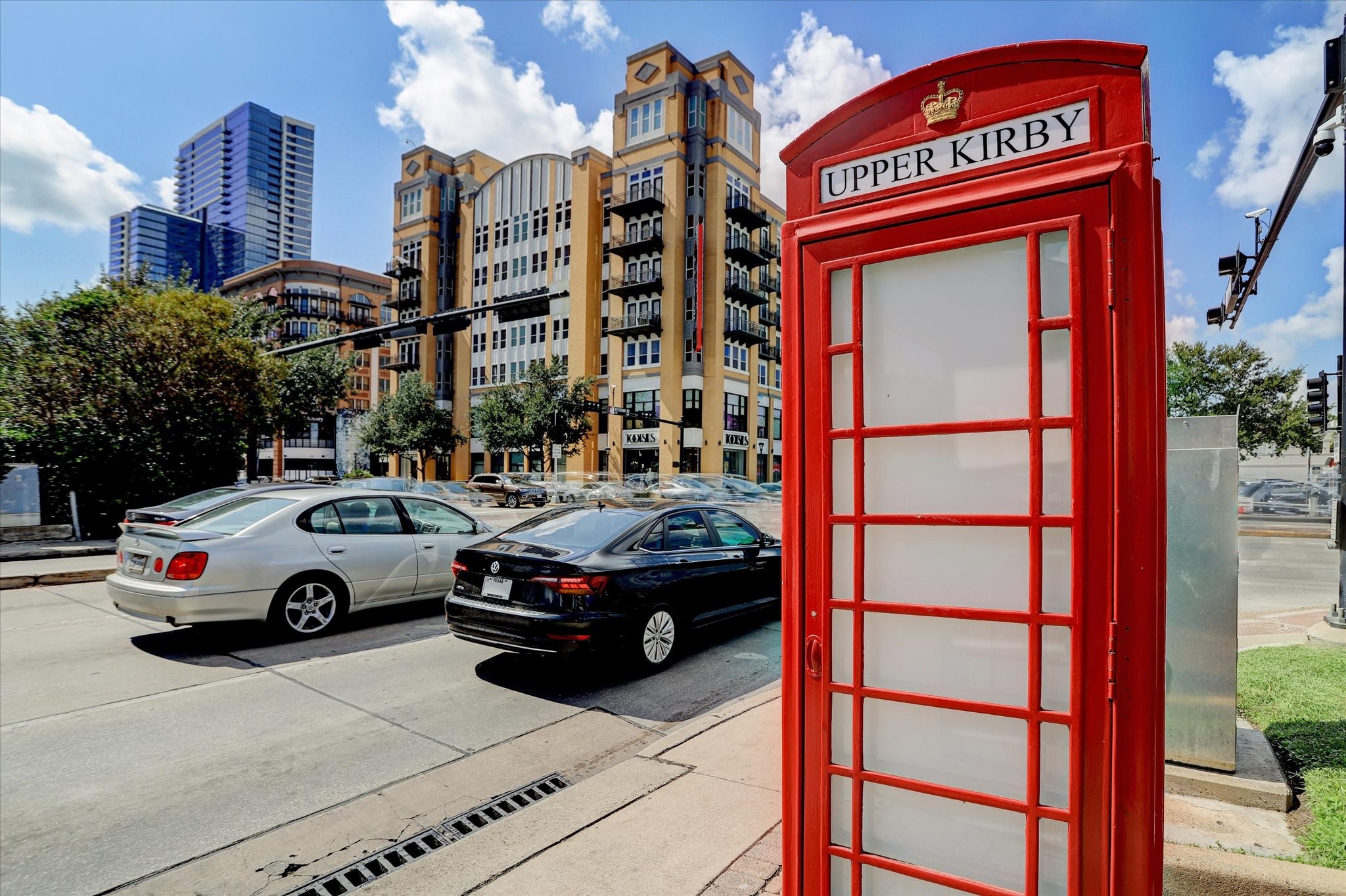 2120 Kipling Street, Unit 304 Houston, TX 77098 - Photo 19 of 21 a view of parking
