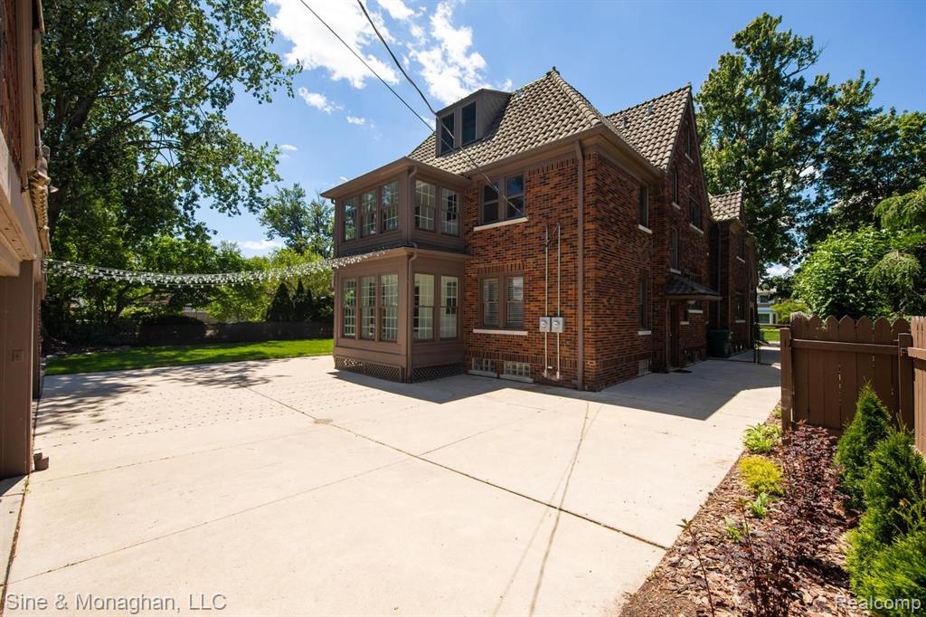776 Trombley Road Grosse Pointe Park, MI 48230 - Photo 56 of 78
