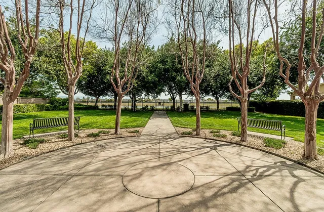 $415,000 | 735 West Brittany Lane, Clovis, CA 93619