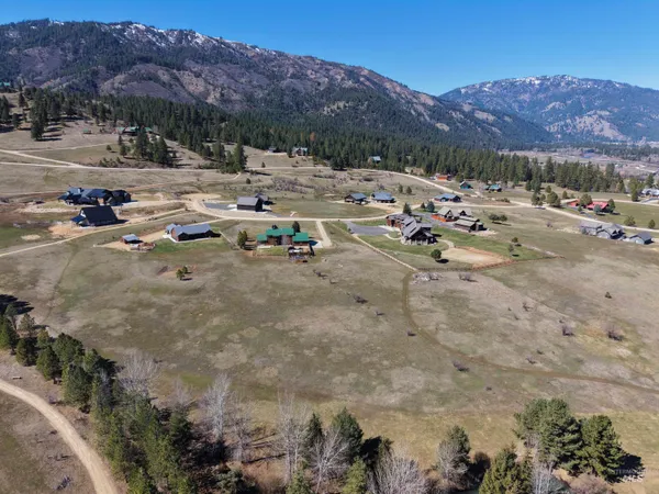 $965,000 | 14 Bobcat Court, Garden Valley, ID 83622