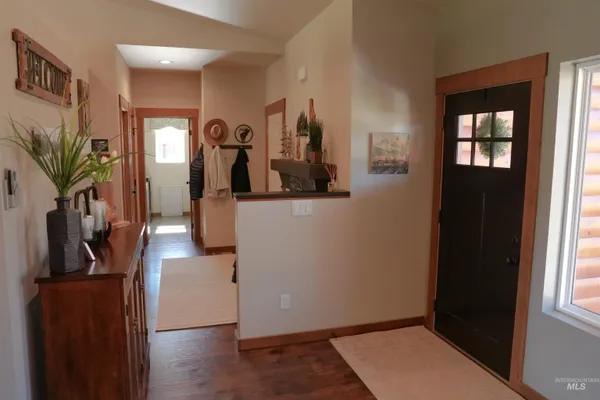 $965,000 | 14 Bobcat Court, Garden Valley, ID 83622