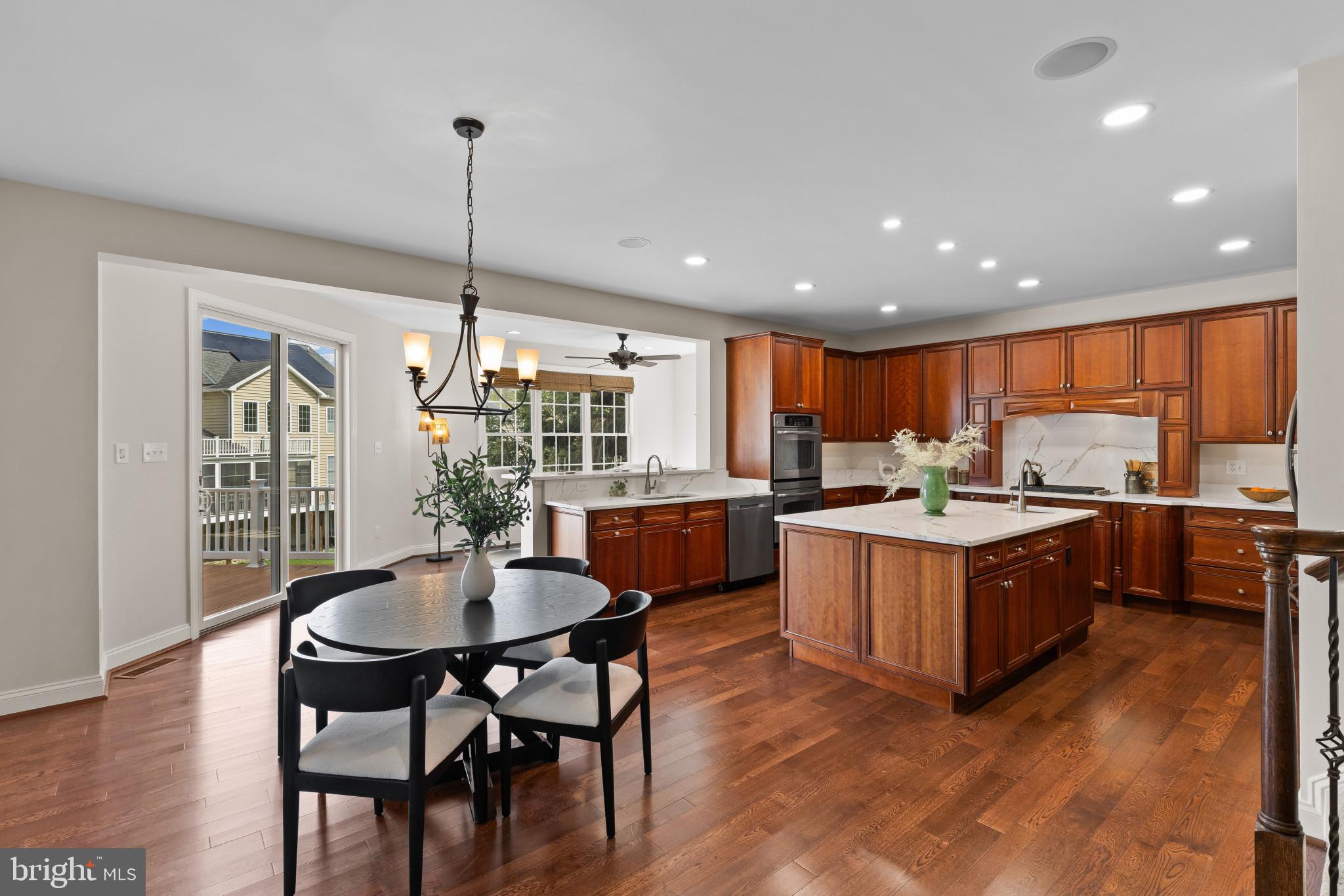 10725 Taylor Farm Road Woodstock, MD 21163 - Photo 19 of 70 Breakfast Area View into Kitchen