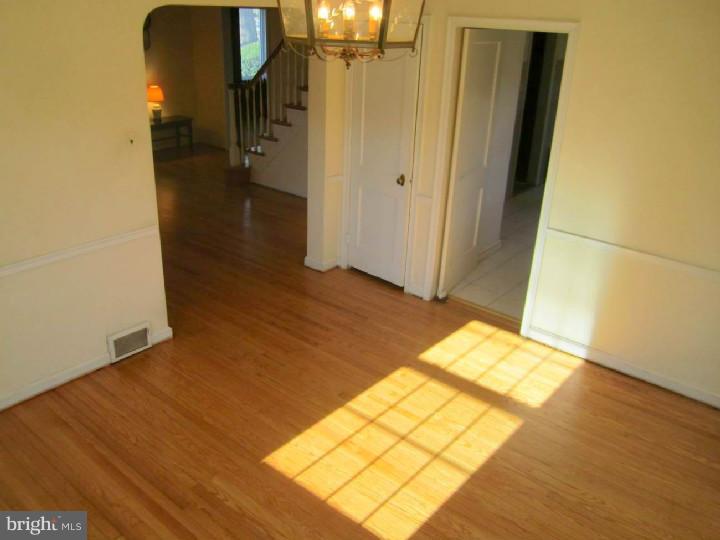 1617 Earlington Road Havertown, PA 19083 - Photo 8 of 22 Dining Room