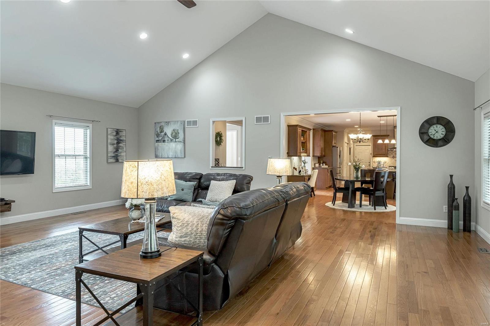 1514 Emerald Isle Lane High Ridge, MO 63049 - Photo 34 of 91