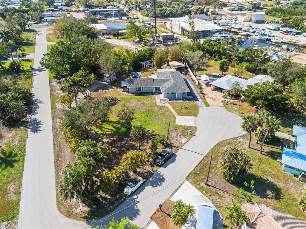 425 Fireball Court Punta Gorda, FL 33950 - Photo 32 of 38