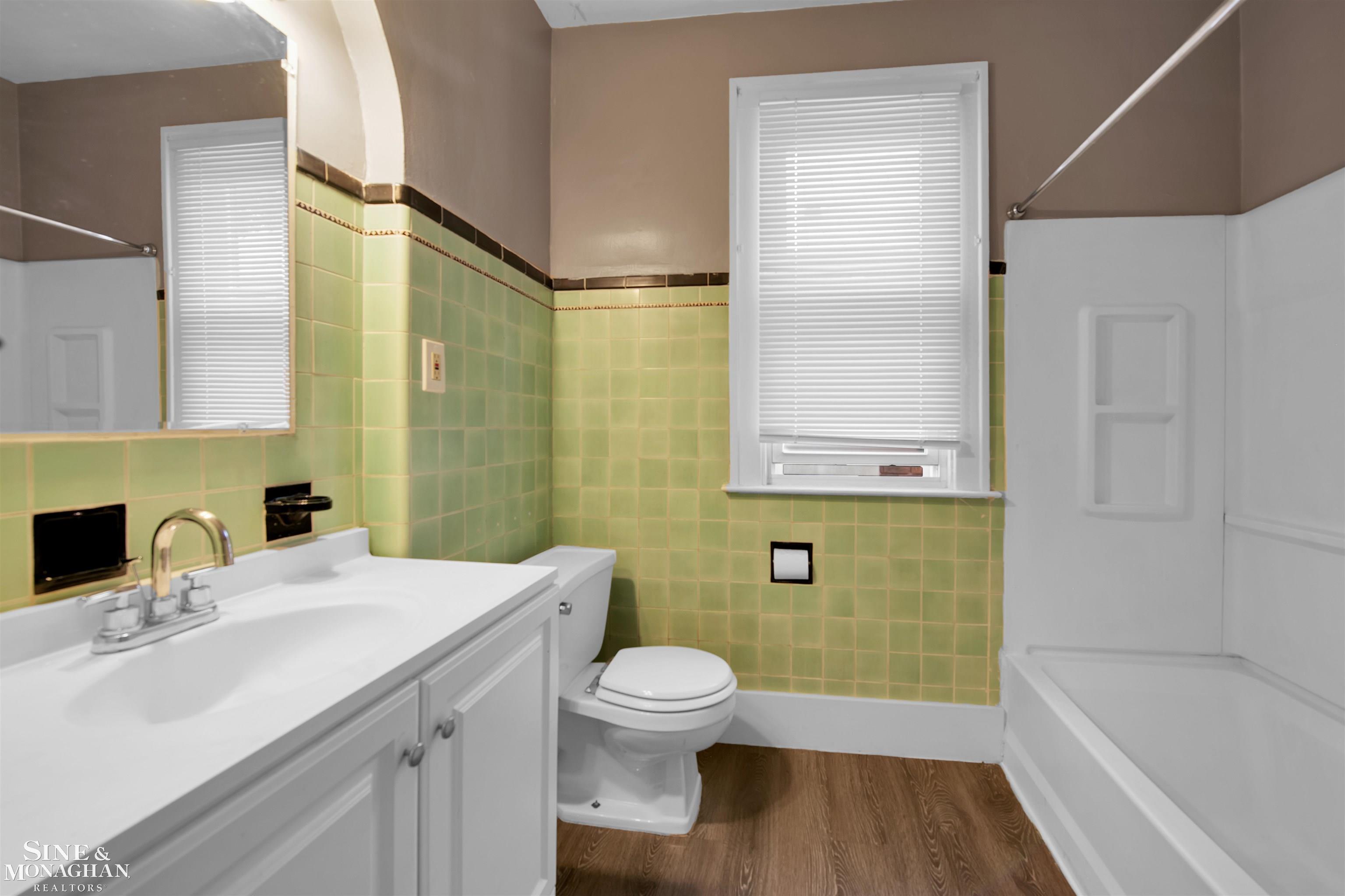 936 Nottingham Road Grosse Pointe, MI 48230 - Photo 15 of 22