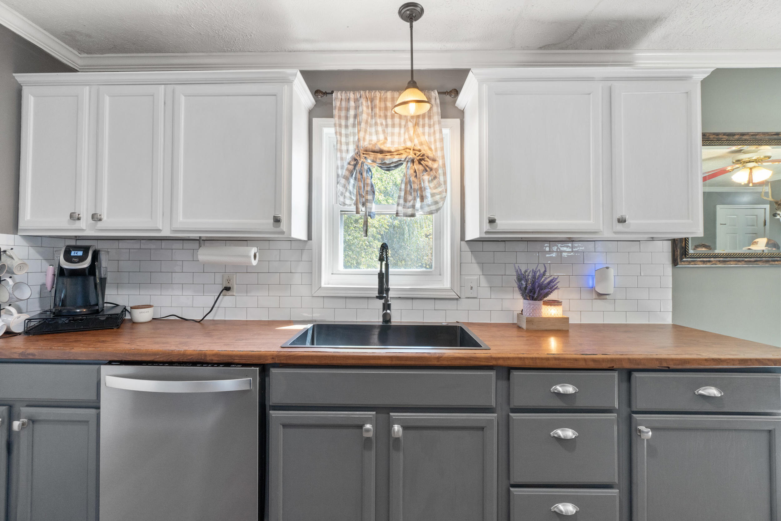 8849 Bunkerhill Road Jackson, MI 49201 - Photo 11 of 36 8849 Bunkerhill Rd Jackson MI - 00027