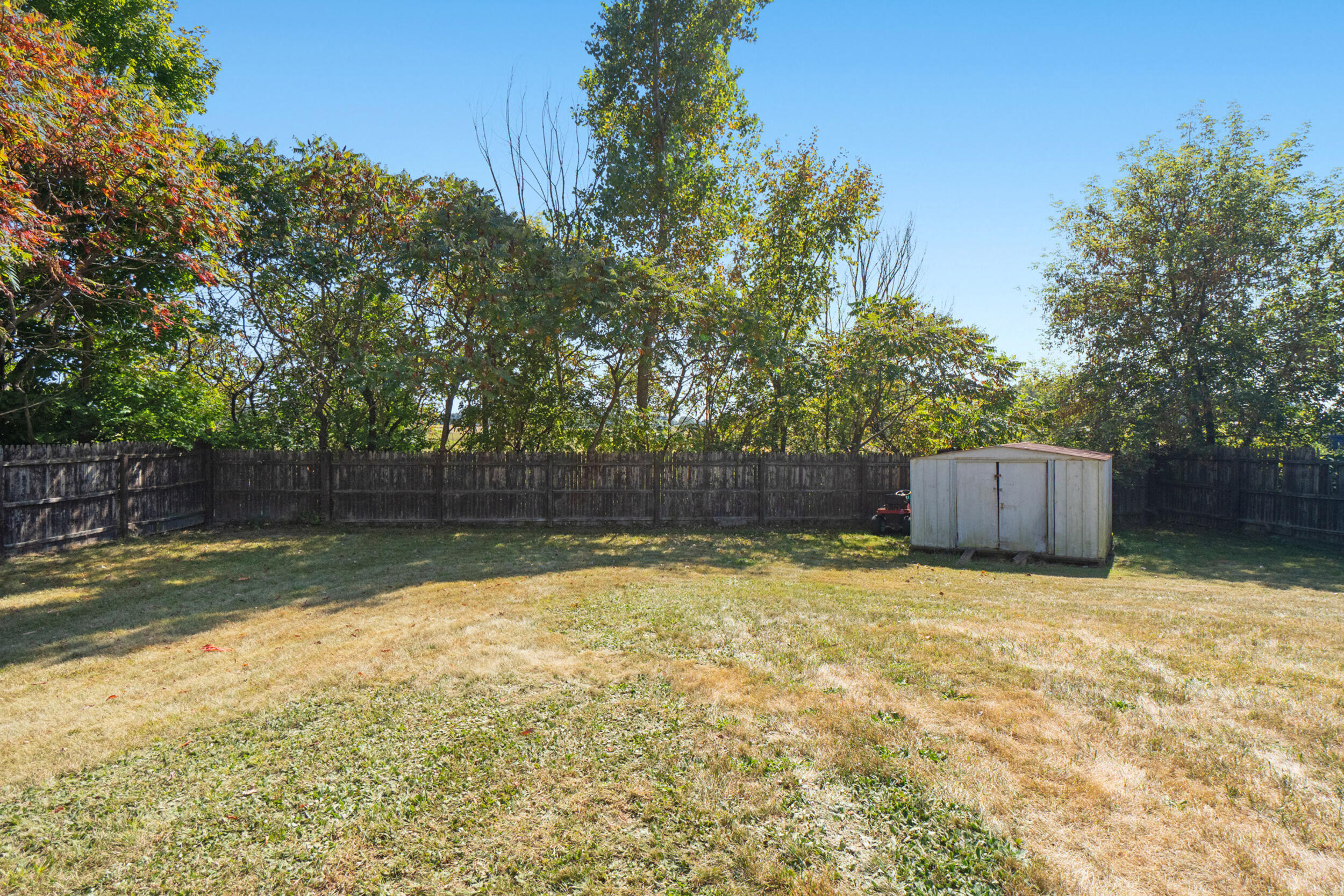 8849 Bunkerhill Road Jackson, MI 49201 - Photo 30 of 36 8849 Bunkerhill Rd Jackson MI - 00039