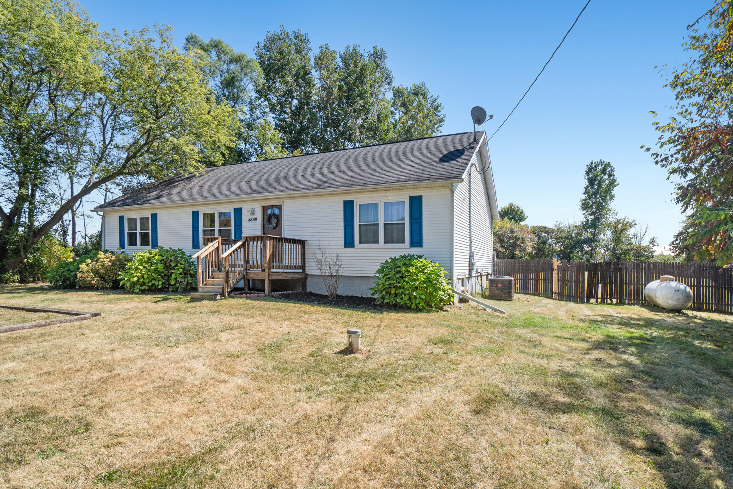 8849 Bunkerhill Road Jackson, MI 49201 - Photo 35 of 36 8849 Bunkerhill Rd Jackson MI - 0002