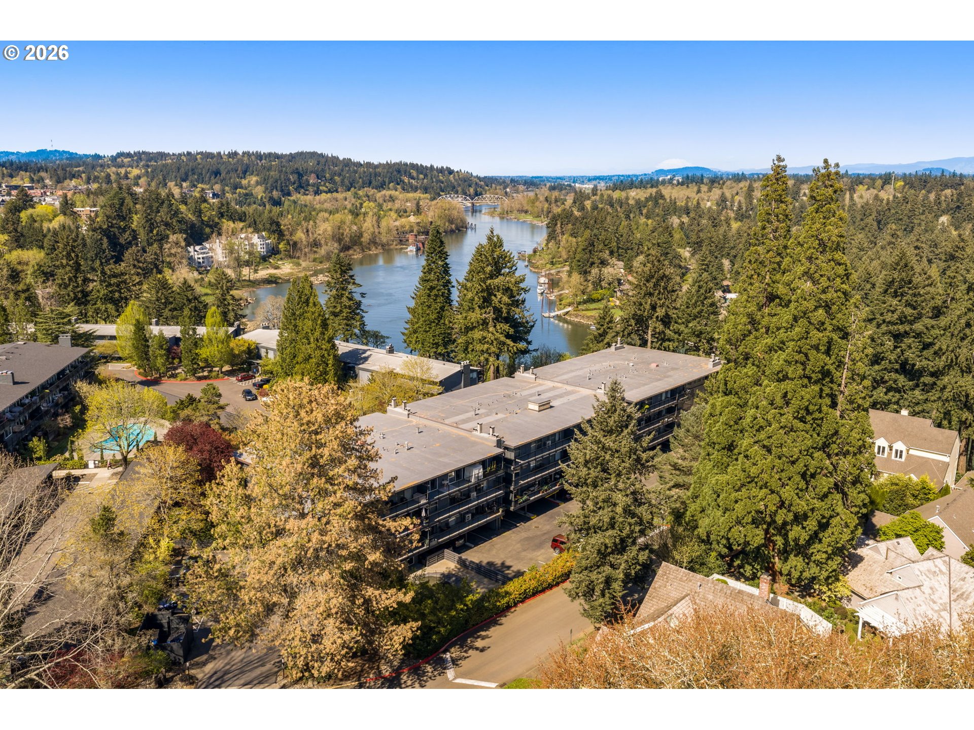 200 Southwest Burnham Road, Unit 402 Lake Oswego, OR 97034 - Photo 29 of 33