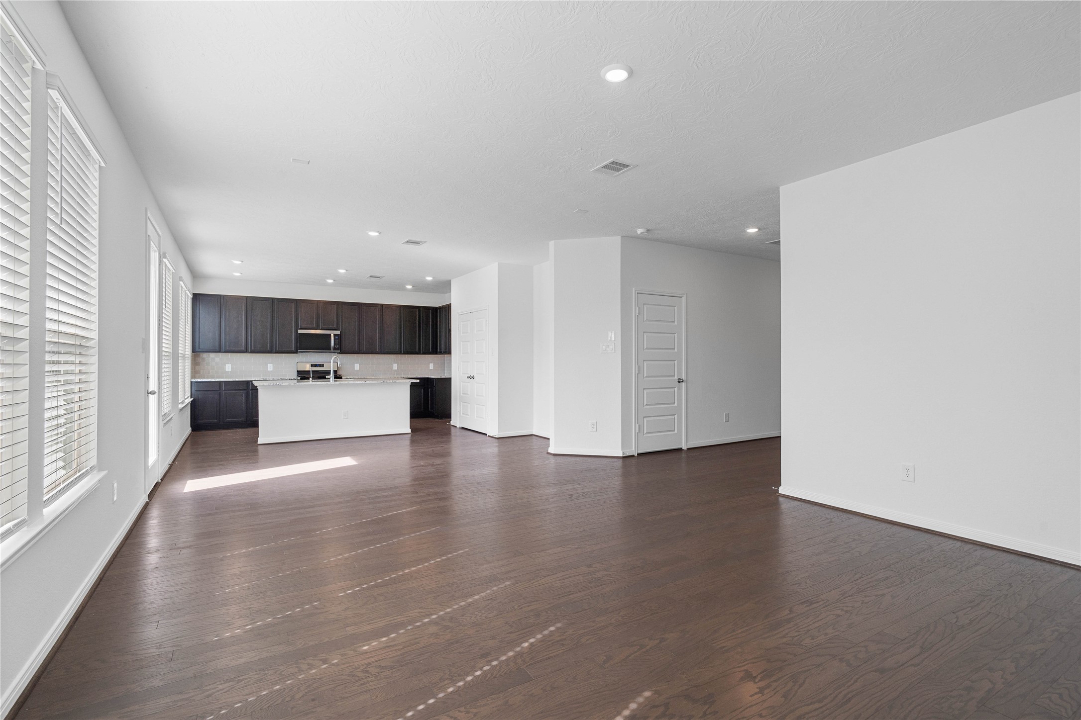 25503 Alpine Switchback Drive Spring, TX 77373 - Photo 14 of 32