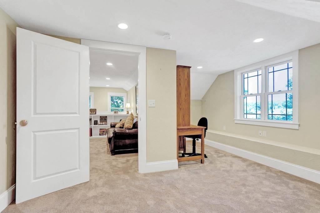 63 Oakhurst Road Hopkinton, MA 01748 - Photo 32 of 39 Gallery Image 32