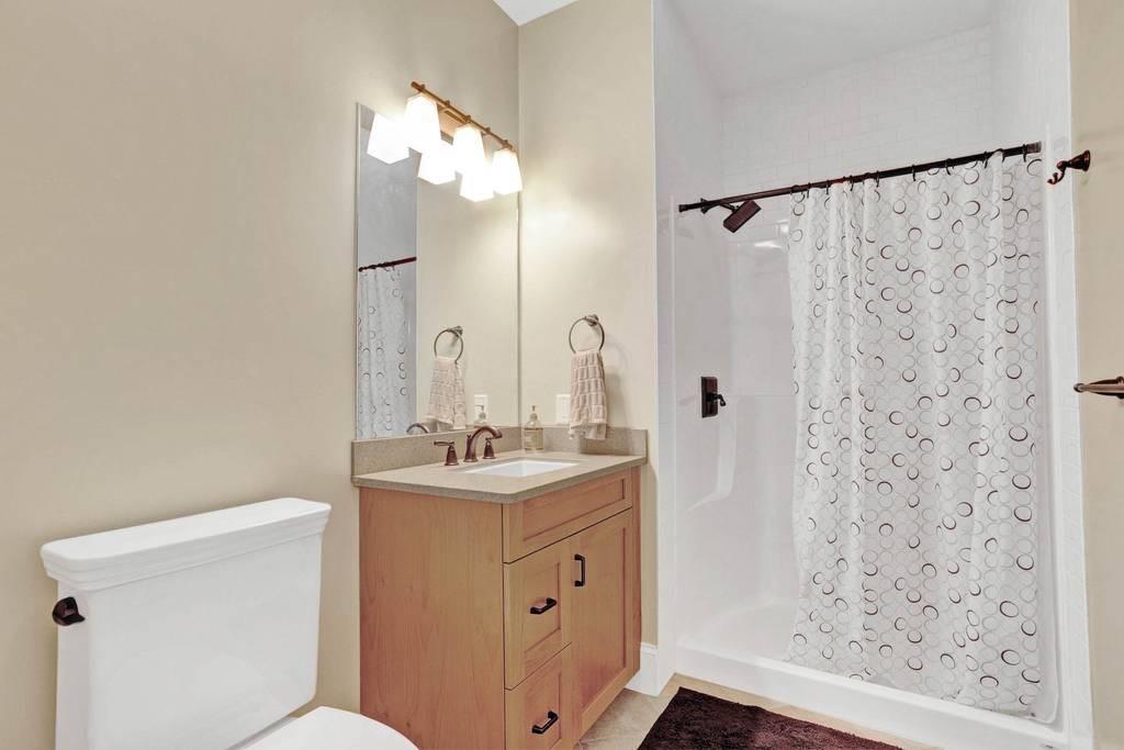 63 Oakhurst Road Hopkinton, MA 01748 - Photo 38 of 39 Gallery Image 38