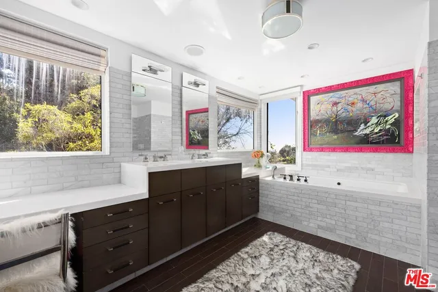 $22,000 | 9314 Lloydcrest Drive, Beverly Hills, CA 90210