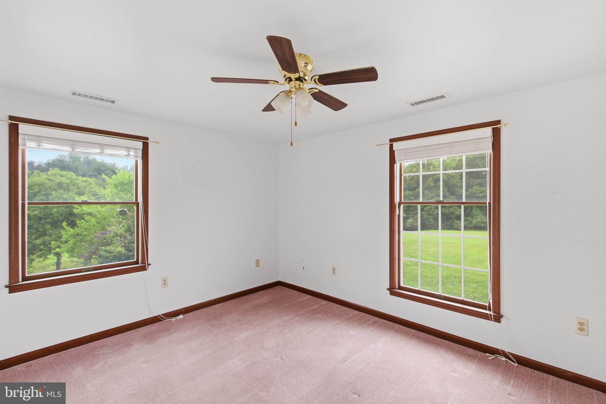 4407 Indian Run Road Amissville, VA 20106 - Photo 27 of 54