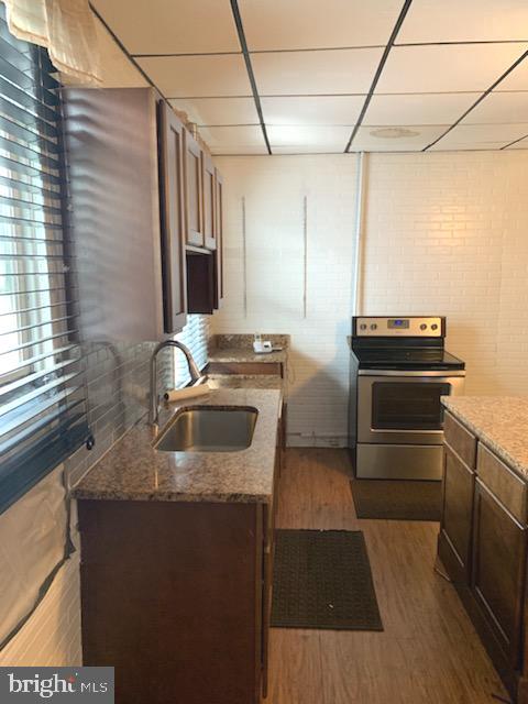 4213 Ridgewood Avenue Baltimore, MD 21215 - Photo 4 of 23 Recently updated kitchen