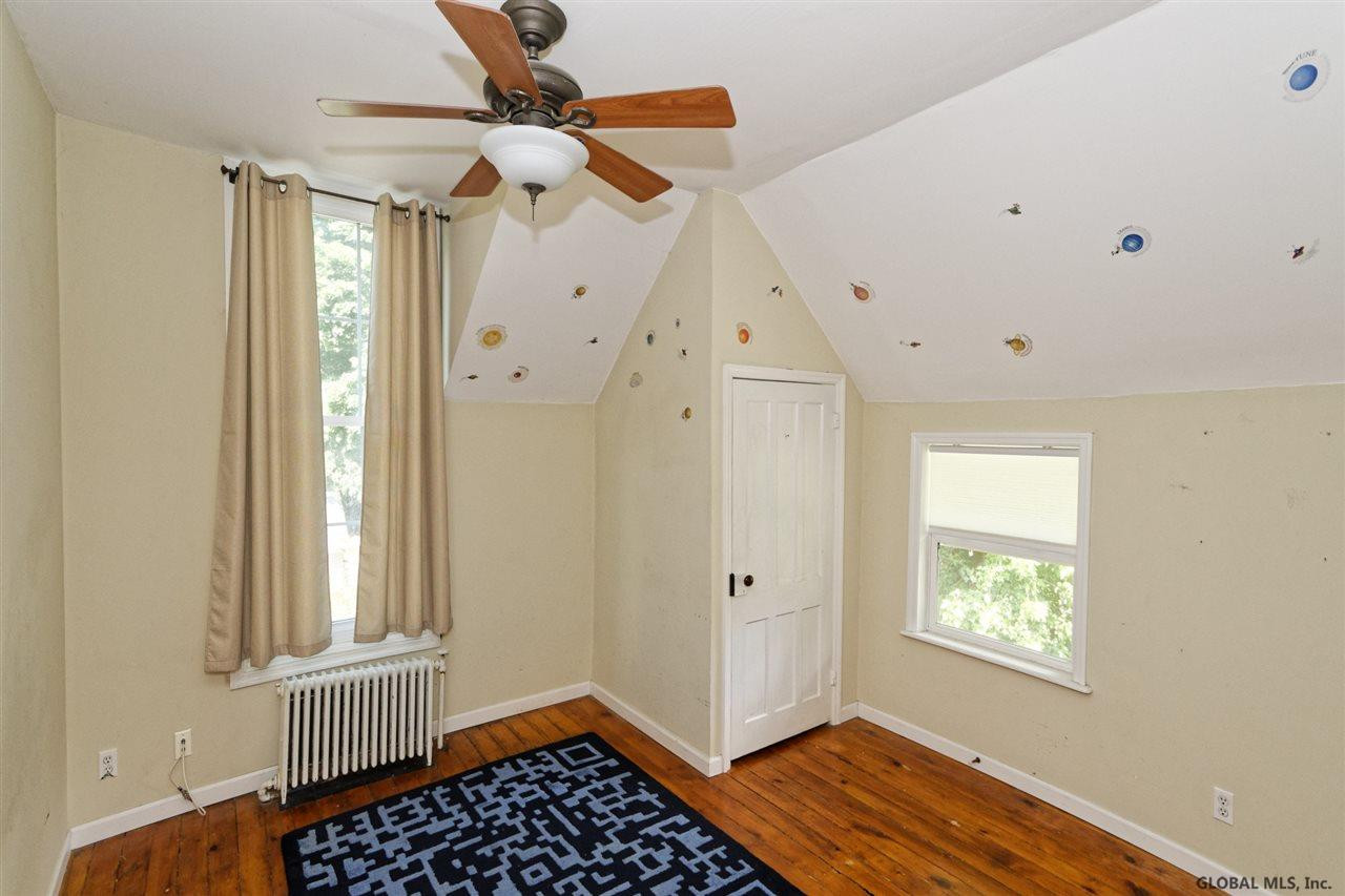 213 Menand Road Albany, NY 12211 - Photo 11 of 34 Photo 11