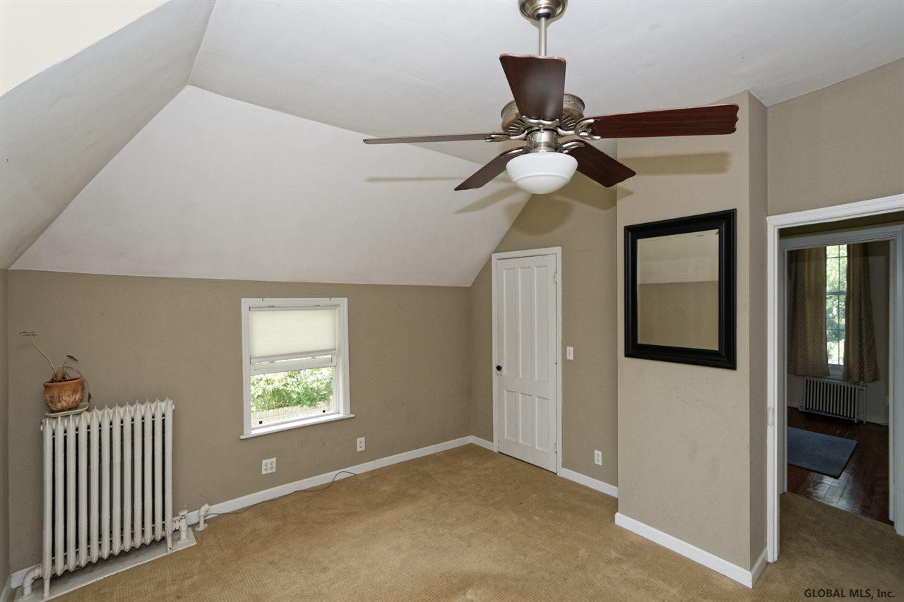 213 Menand Road Albany, NY 12211 - Photo 14 of 34 Photo 14